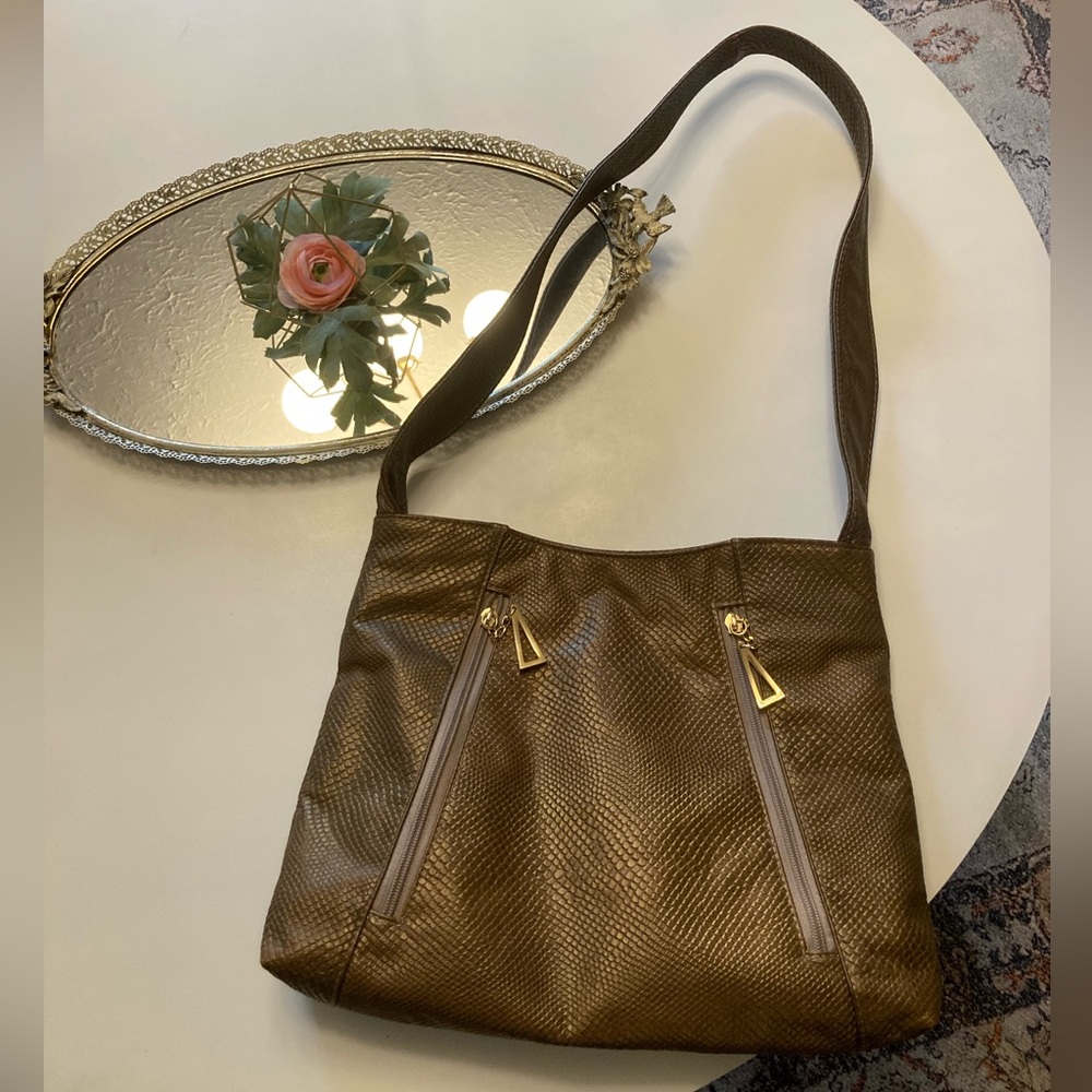 Elegant Tej Rasila International Genuine Leather Shoulder Bag